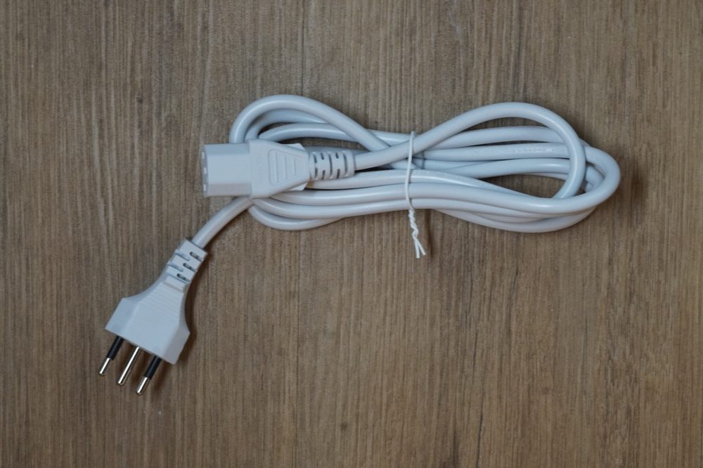 What is in the box - Type N power cord